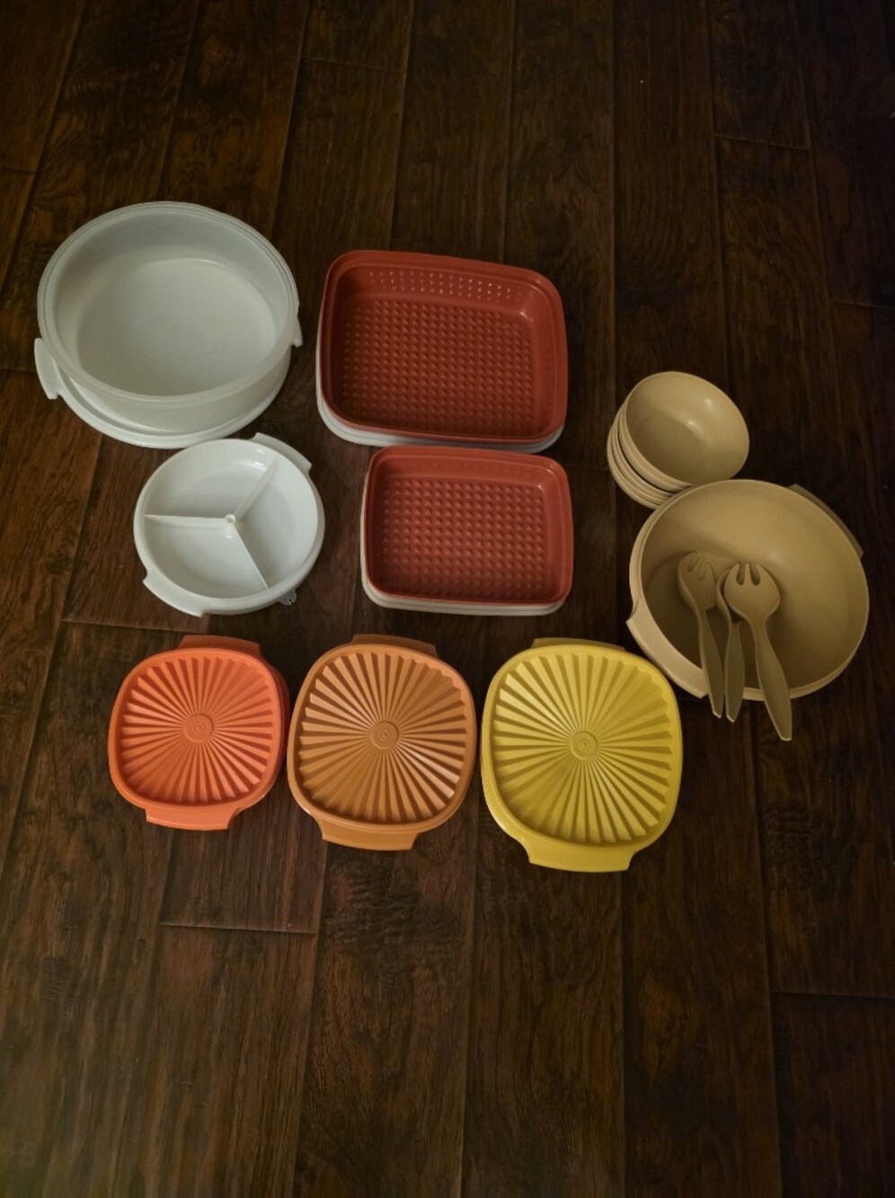 24 Pcs Tupperware Bundle